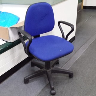 Desk chair