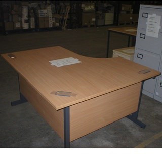 RADIAL DESK
