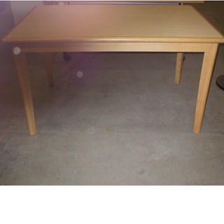 RECTANGULAR TABLE