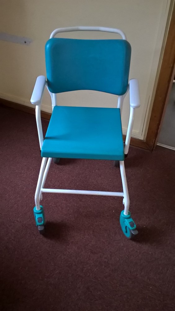 Commode 
