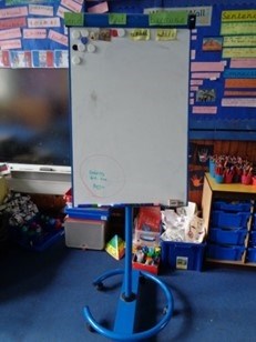Whiteboard- pedestal mobile, adjustable height