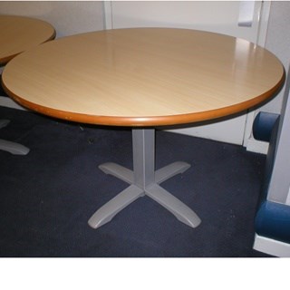 ROUND TABLE