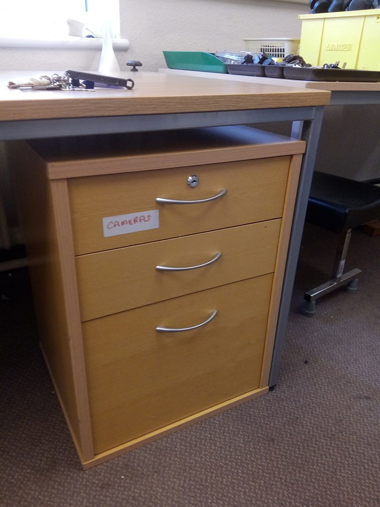3 draw unit