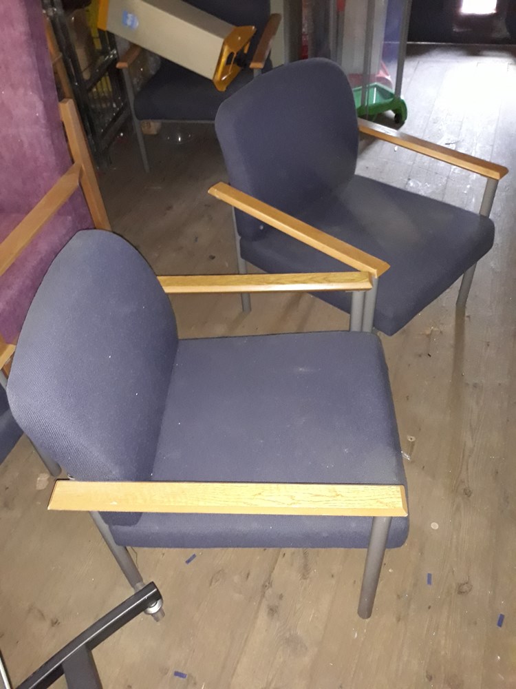 Waiting Room Cloth Chairs (Blue)