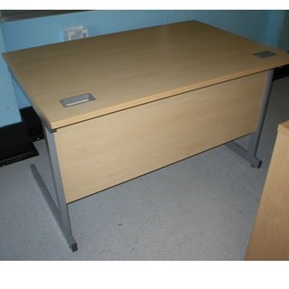1200MM STRAIGHT DESK