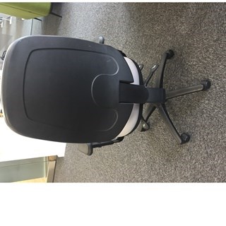 Grey and black office chair