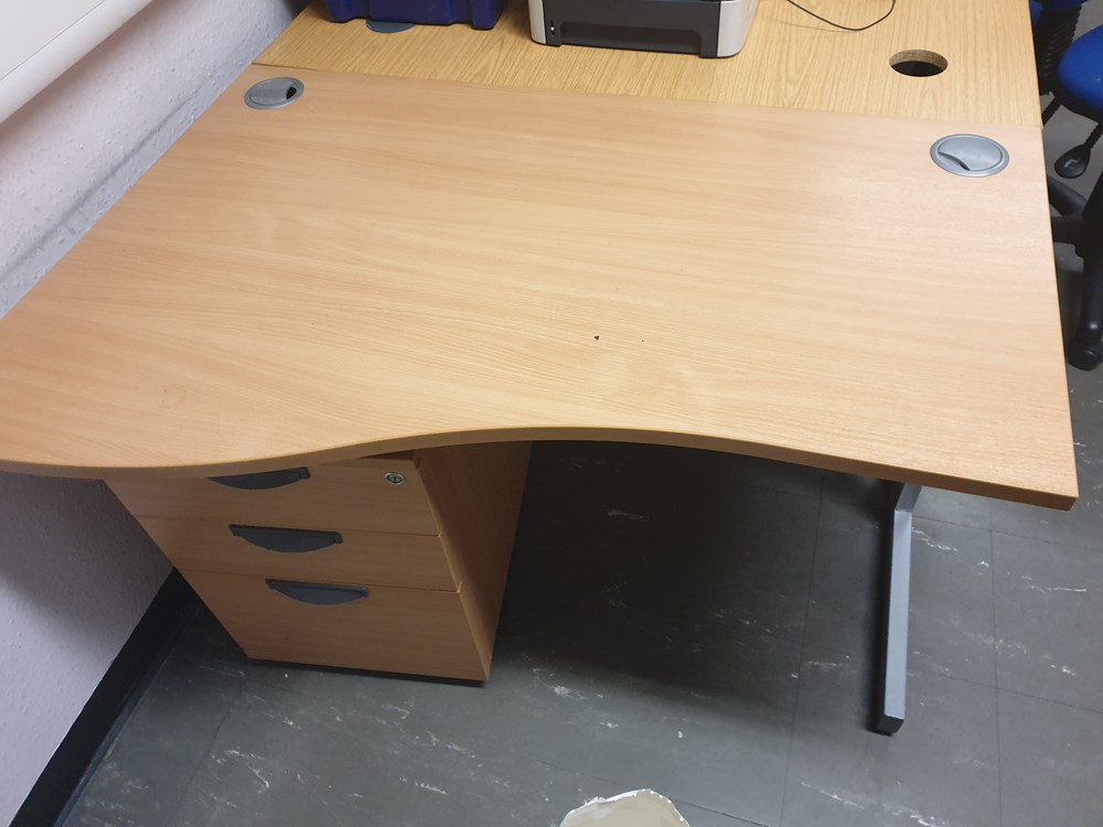 Desk - LH Wave (Beech)