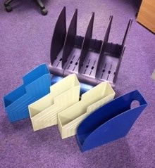 Desktop magazine racks plastic