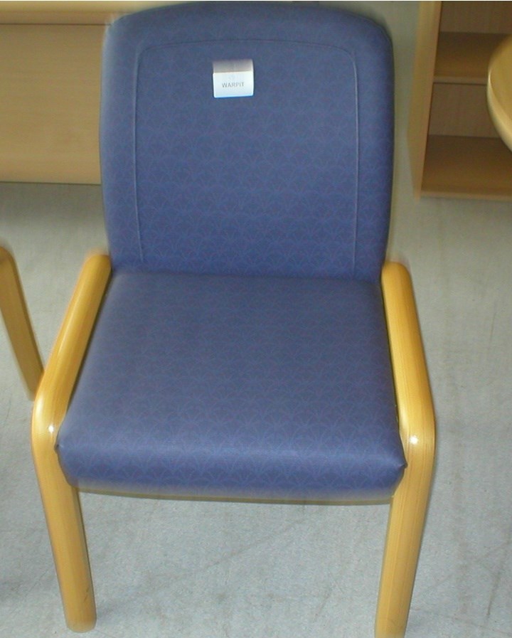 RECEPTION / VISITORS CHAIR