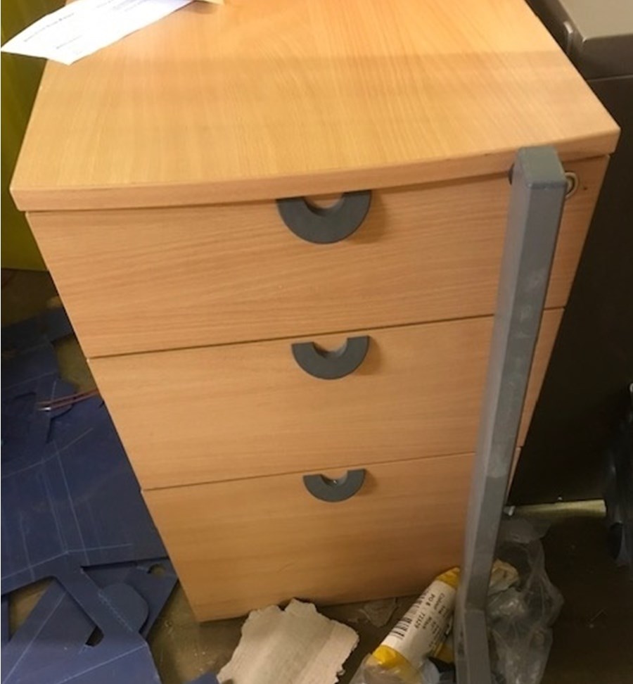 Pedestal - 3 drawers