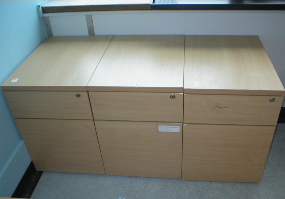 UNDER DESK PEDESTAL