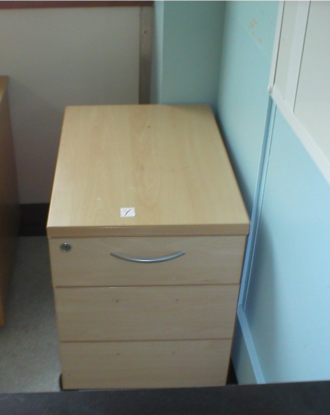 UNDER DESK PEDESTAL