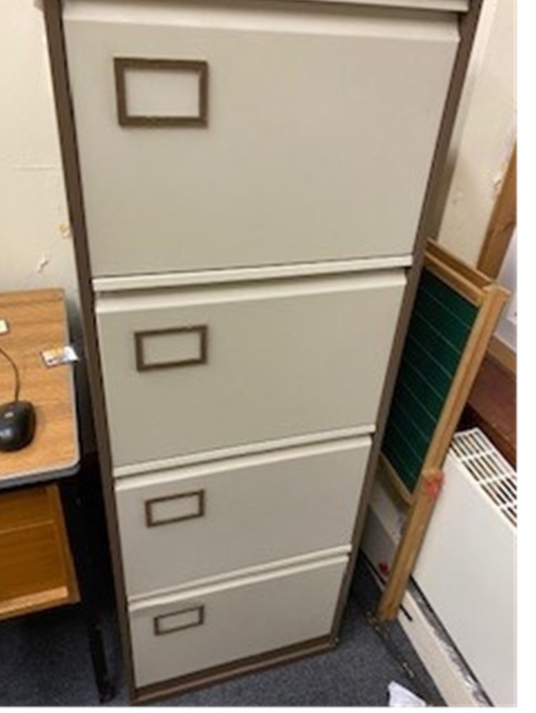 Filing cabinet- 4 drawer