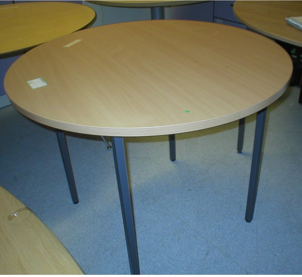 TALL ROUND TABLE