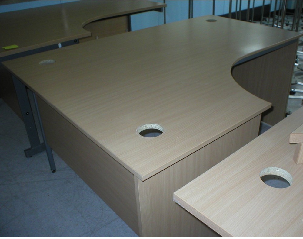 1600MM L/H RADIAL DESK