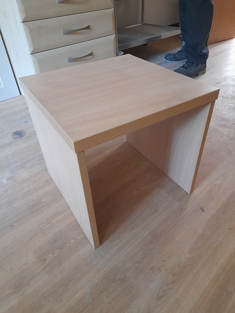 Bedside table 