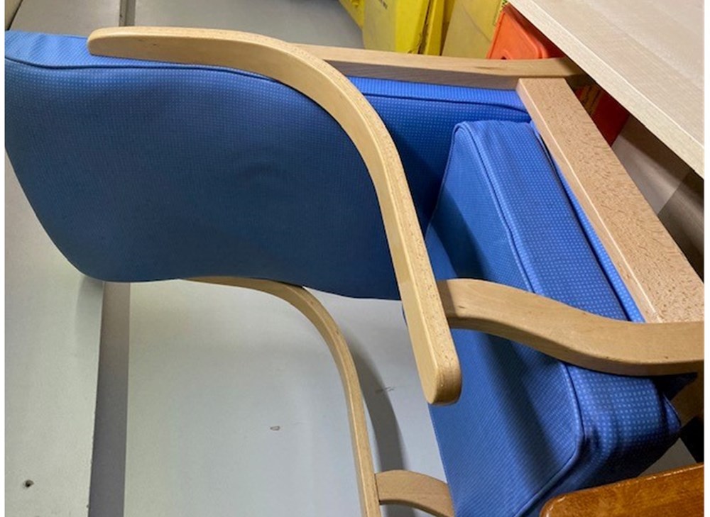 Visitors Chair in good condition.