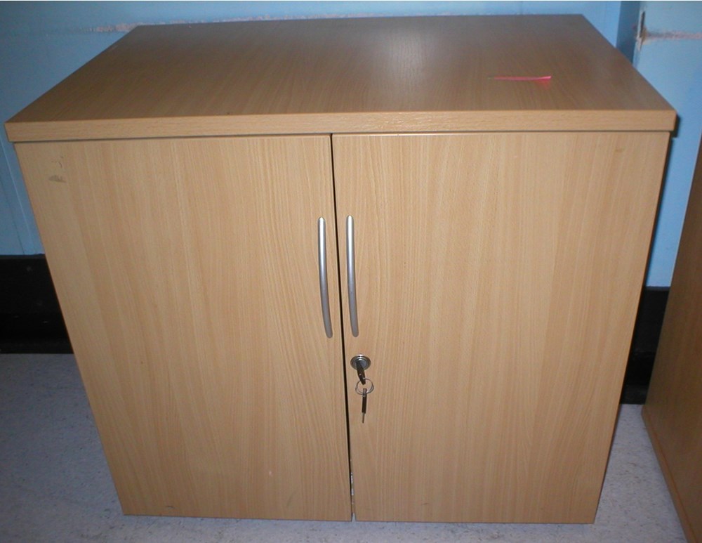 SMALL CUPBOARD