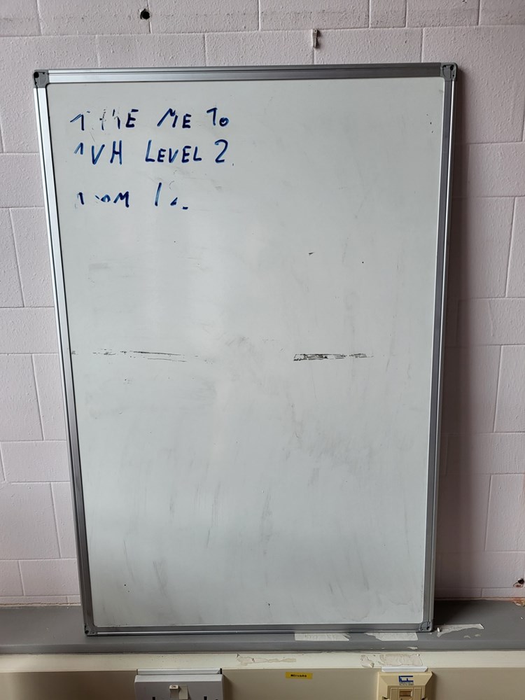 White board 