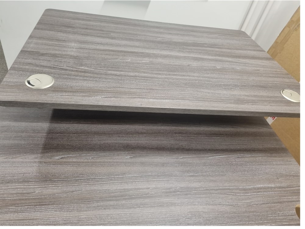Height adjustable desks