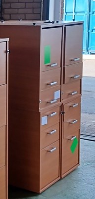 Pedestals/ desk storage