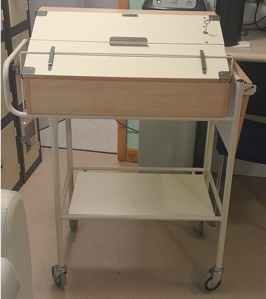 Wellconstruct medication trolley with key