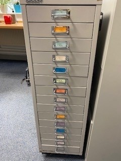 Bisley document drawers (metal, with 15 drawers)