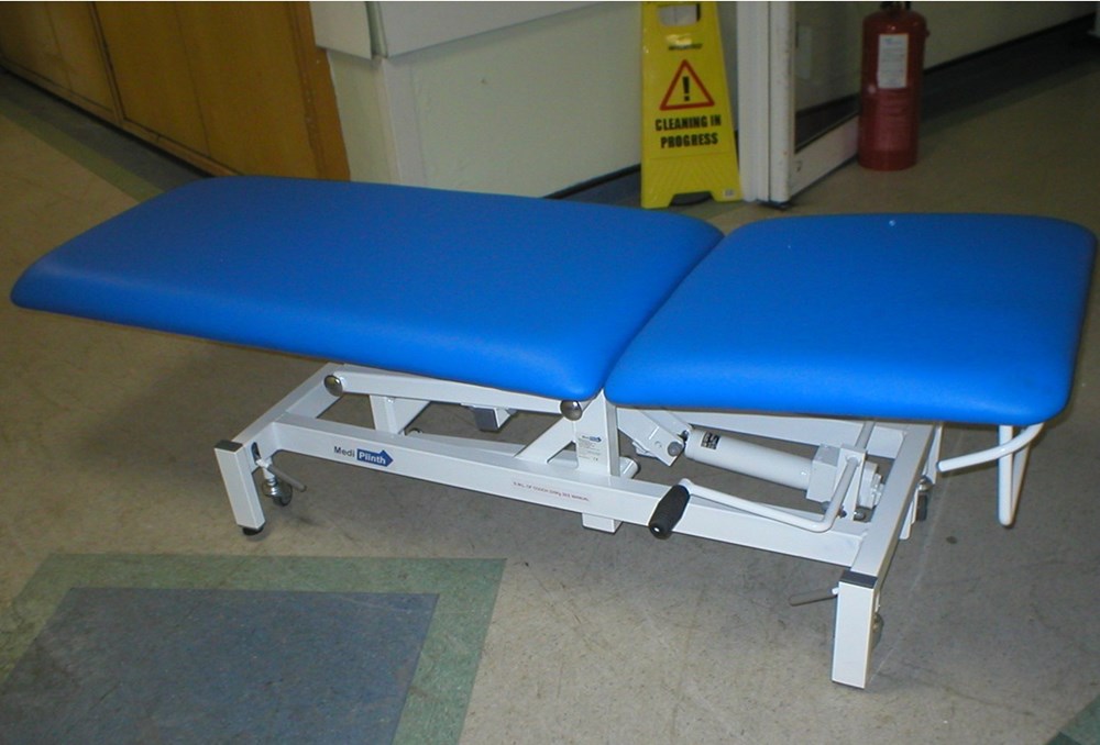 PATIENT PLINTH