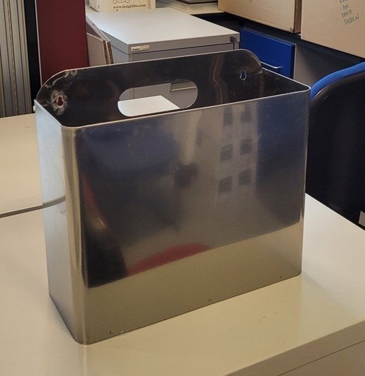 Wall-mounted metal bin