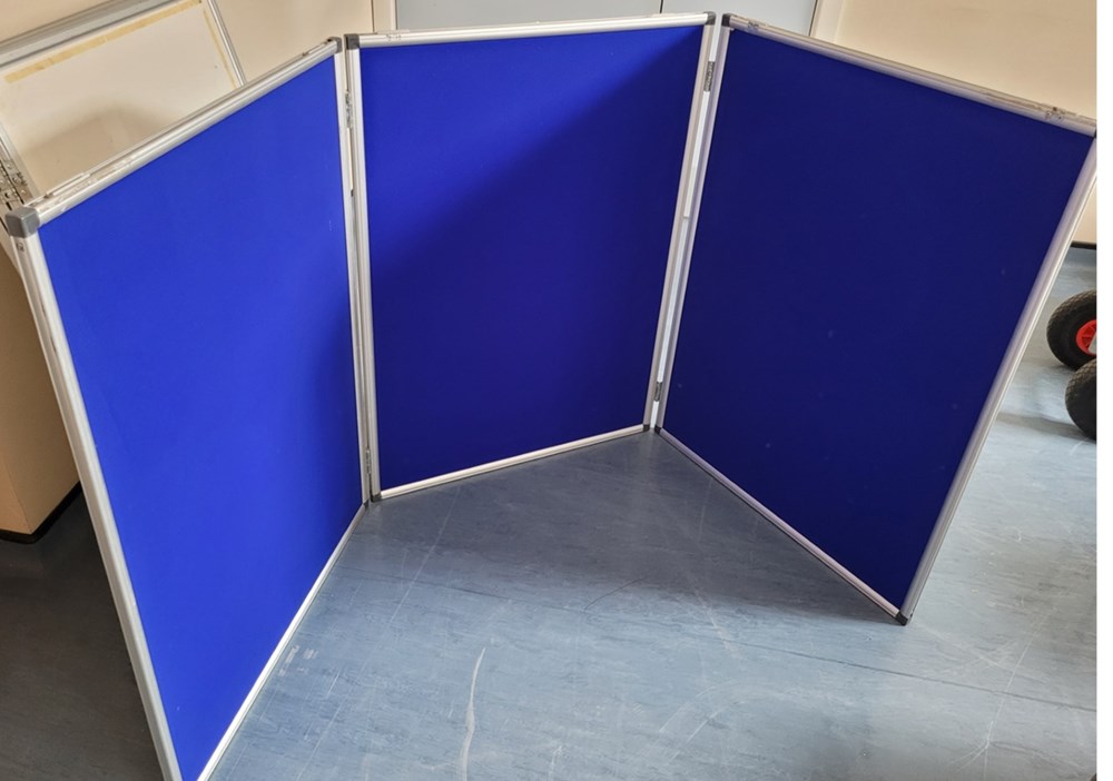 3 fold display board