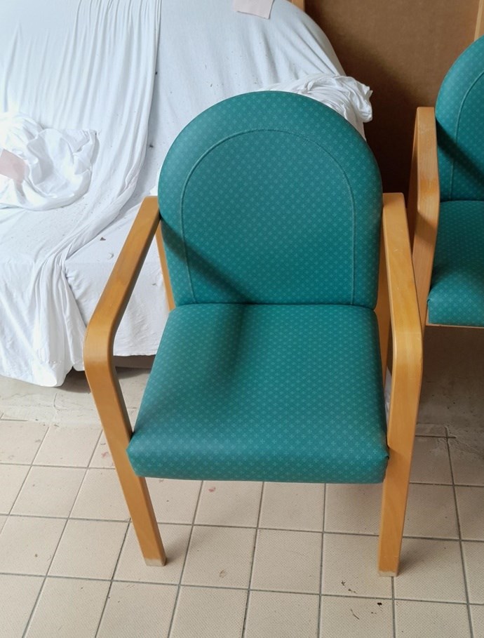 Single Chair (GC1)