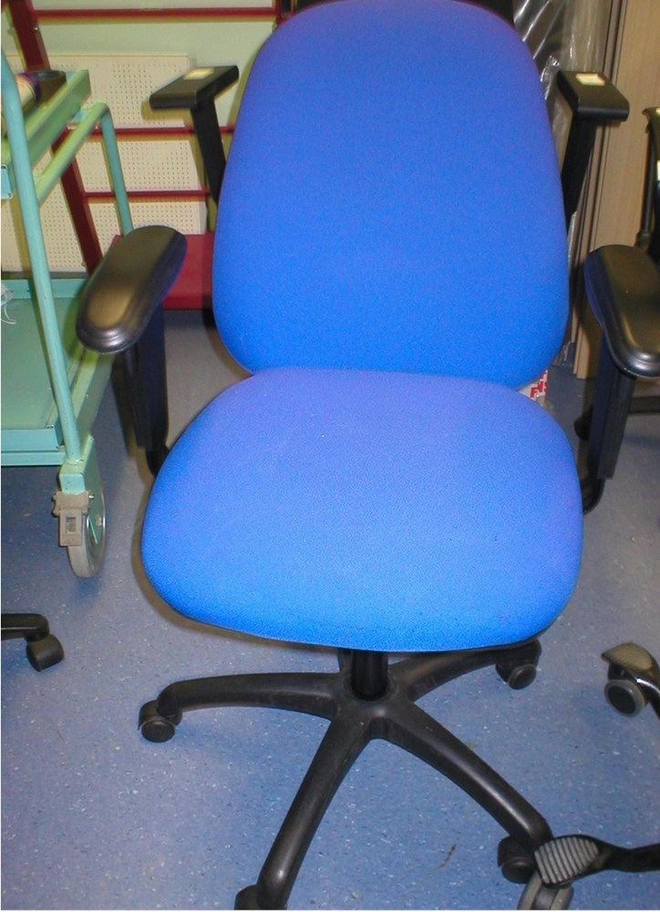 OPERATORS CHAIR