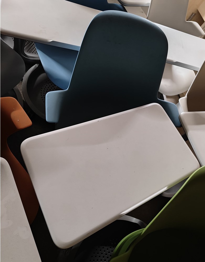 Swivel lecture seat with tray table