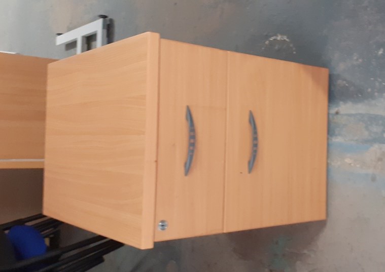 Pedestals/ desk storage