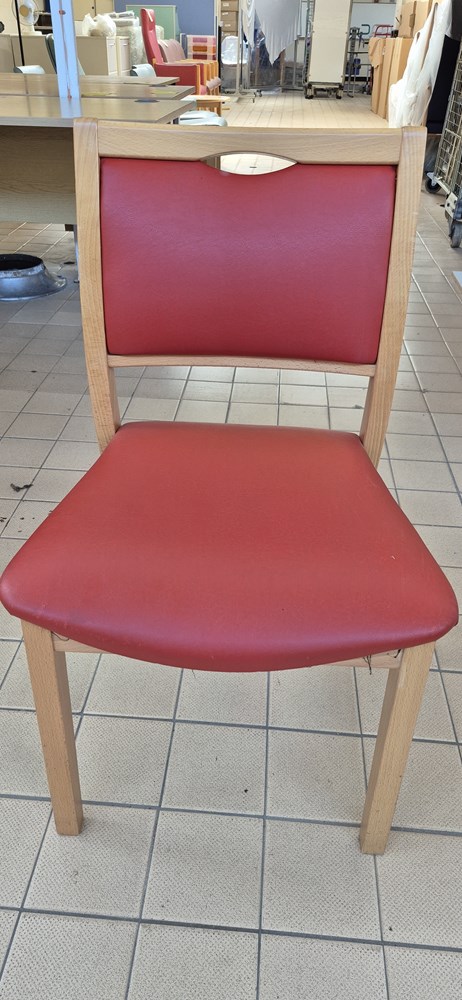 Dining/waiting rm chair - red 