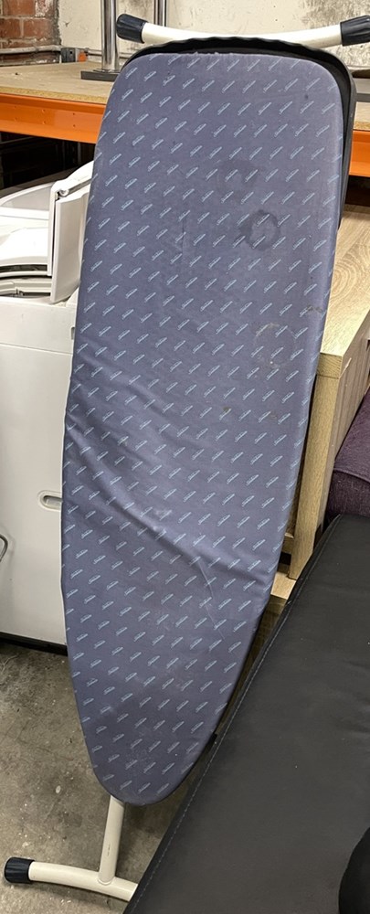 ironing board - Home use OK