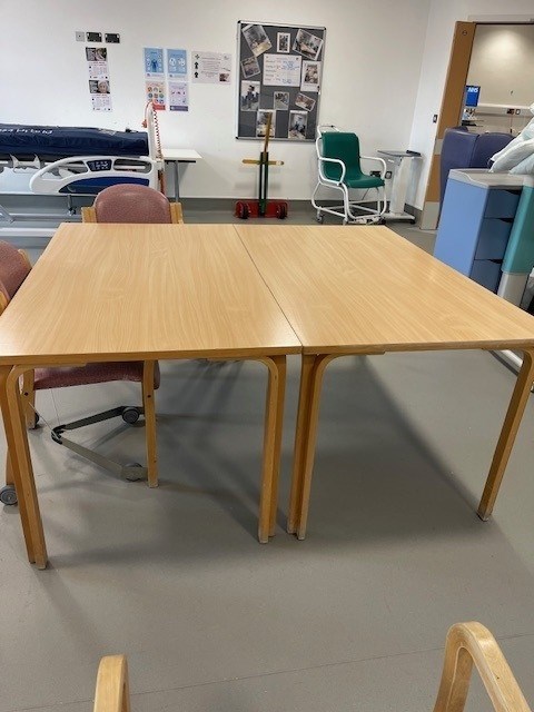 table dinning /boardroom