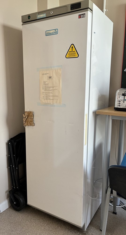 Fridge - lockable