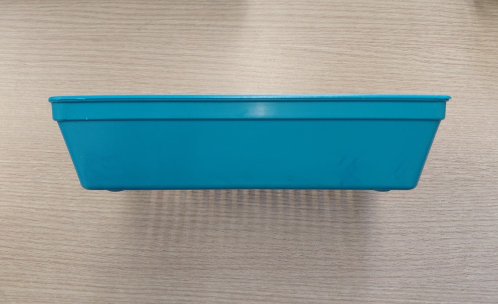 Plastic instrument tray