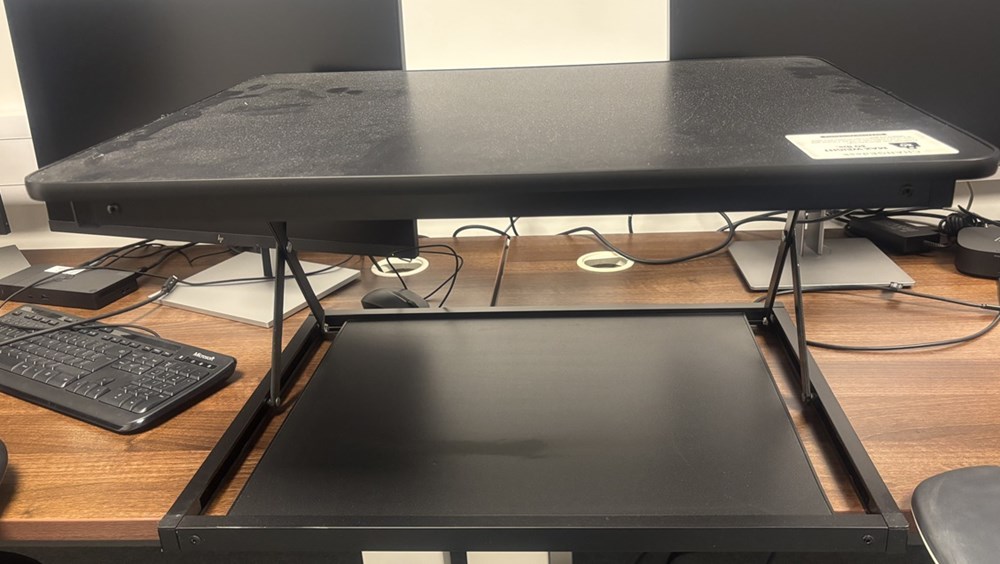 Standing desk - desk riser