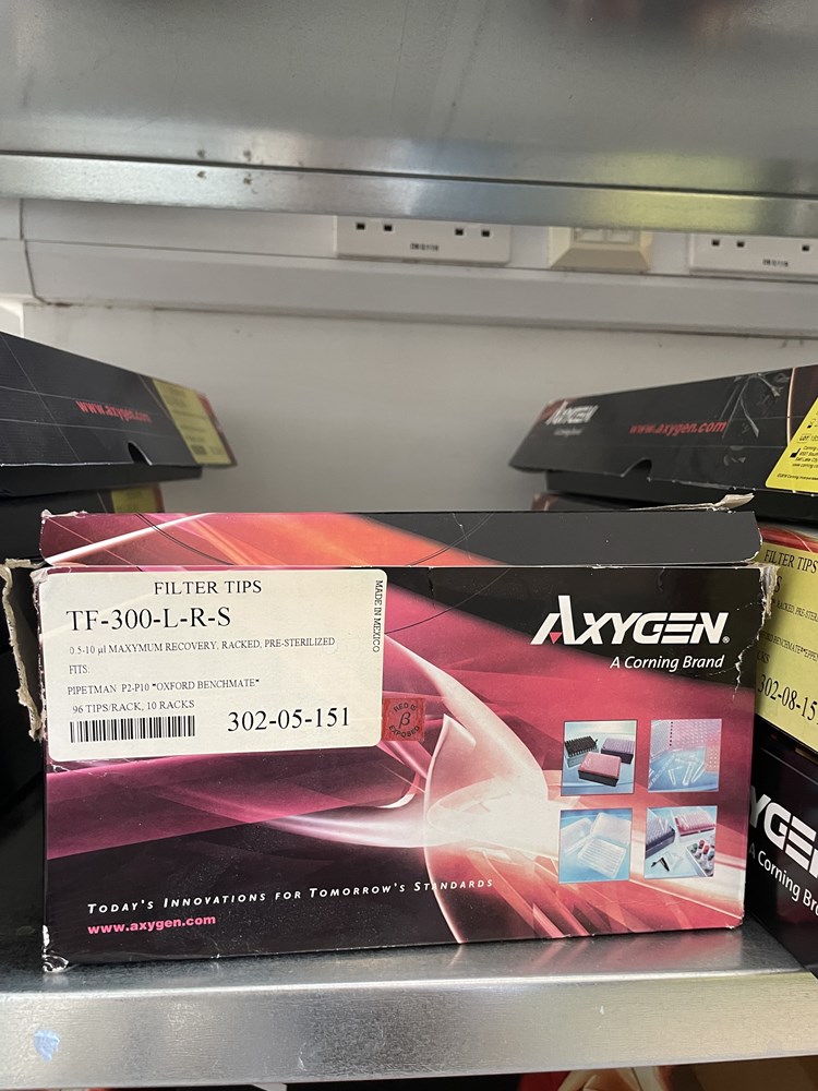 Axygen P10 tip refills (1 box open - 7 refills)