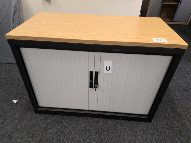 Tambour U - Desk Height