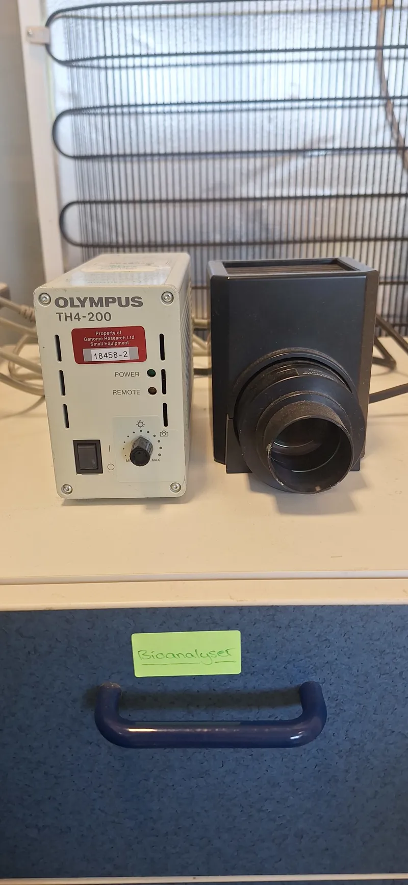 Olympus SZ61 Microscope with TH4-200 light supply and camera