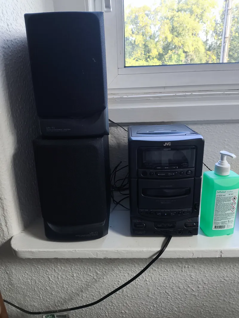 stereo / cd player