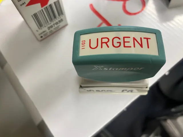 Xstamper URGENT Stamp - Teal/Green