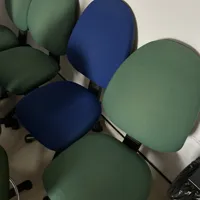 8 wheelie office chairs