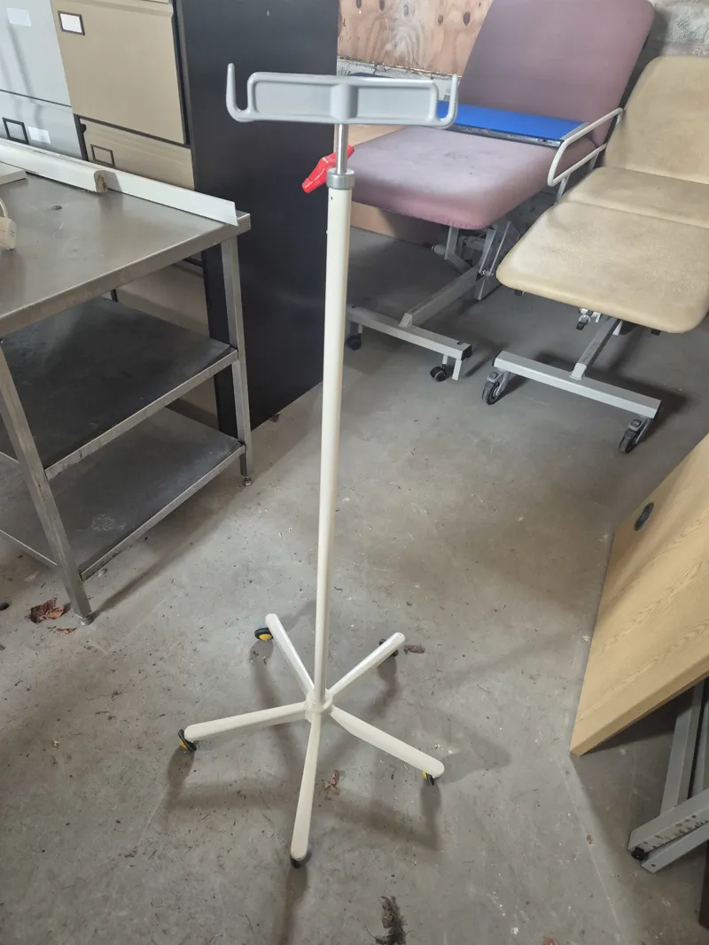 IV stand