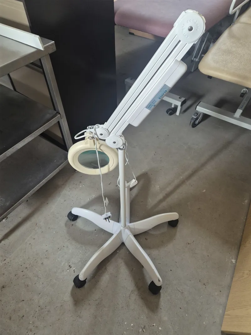 Portable Magnifying Lamp with Stand and Wheeled Base