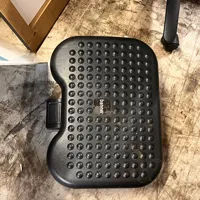 Barbed Footrest / Anti-Fatigue Mat - Black