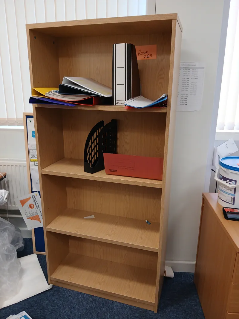 Wooden 4-Shelf Bookcase/Storage Unit